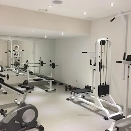 فيلة Stunning With Private Pool *