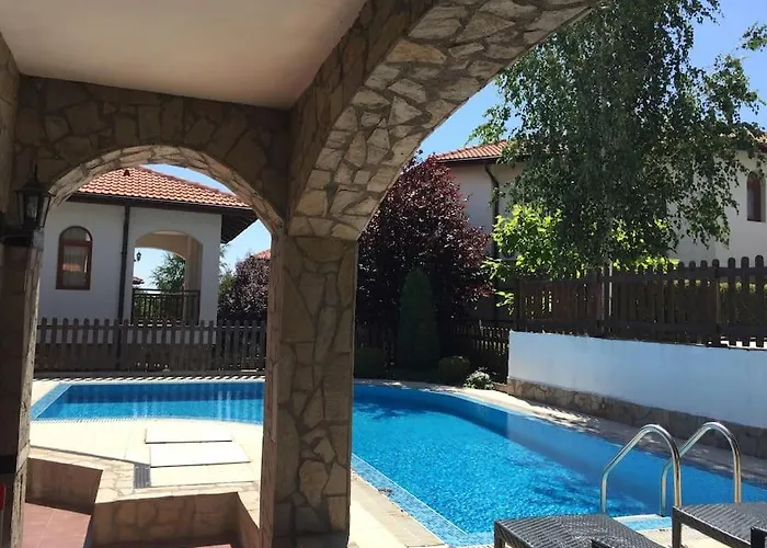 Villa Stunning With Private Pool *