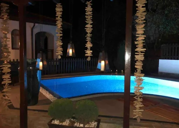 Villa Stunning With Private Pool *