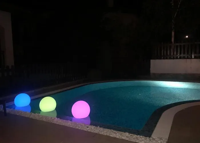 Villa Stunning With Private Pool