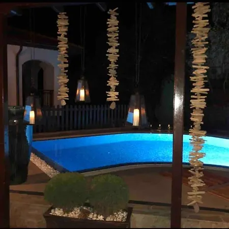 Villa Stunning With Private Pool *